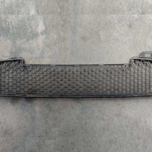 Rejilla Central Parachoque Delantero Peugeot 206 2006 / 2007 / 2008  #1392