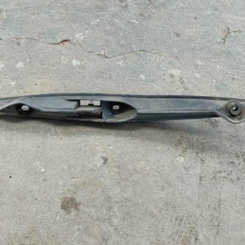 Base Izquierda Parachoque Delantero Ford Focus 2005 / 2006 / 2007 / 2008 #078