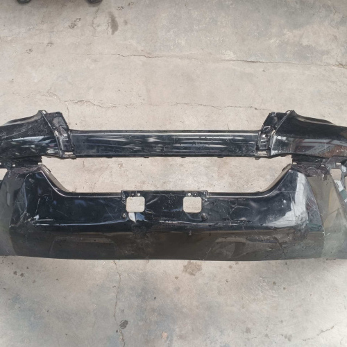 Parachoque Delantero Toyota Fortuner Dubai 2016 / 2017 / 2018 / 2019 / 2020 ORIGINAL #020