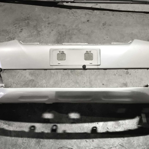 Parachoque Delantero Toyota Fortuner 2012 / 2013 / 2014 / 2015 #587