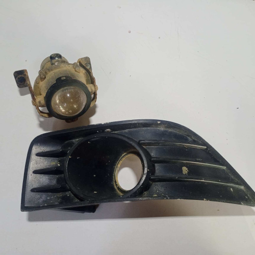 Tapa y Faro de Neblina Izquierdo Chevrolet Epica #1073