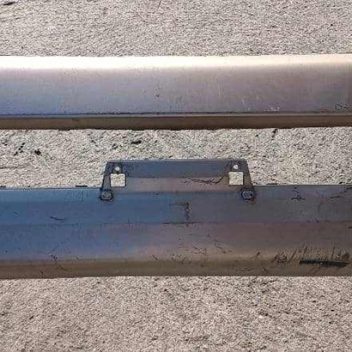Parachoque Delantero Toyota Hilux 4x2 2009 / 2010 / 2011 #105