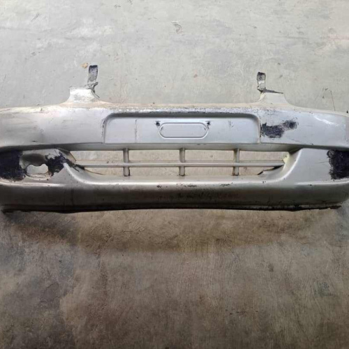 Parachoque Delantero Chevrolet Corsa 2000 / 2001 / 2002 / 2003 / 2004 / 2005 / 2006 #489