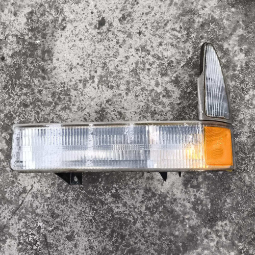 Cocuyo Izquierdo Ford Triton 2002 / 2003 / 2004 / 2005 Con Detalle #274