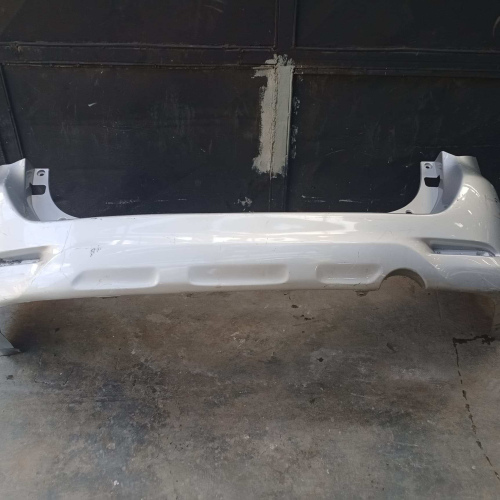 Parachoque Trasero Toyota Fortuner 2012 / 2013 / 2014 / 2015 #JR1026