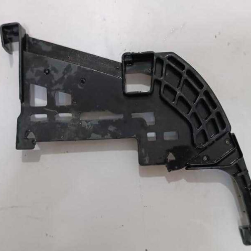 Base Izquierda Parachoque Delantero Hyundai Tucson 4x2   #014