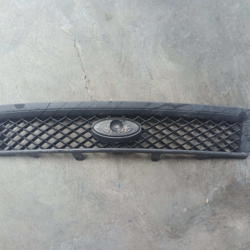 Parrilla Frontal Ford Fiesta Max 2008 / 2009 / 2010 #1427