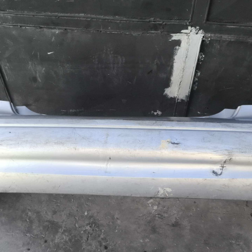 Parachoque Trasero Ford Taurus 2000 / 2001 / 2002 / 2003  #723