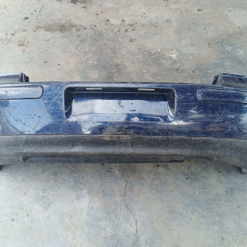 Parachoque Trasero Volkswagen Golf  2000 / 2001 / 2002 / 2003 / 2005 / 2006 / 2007      #668