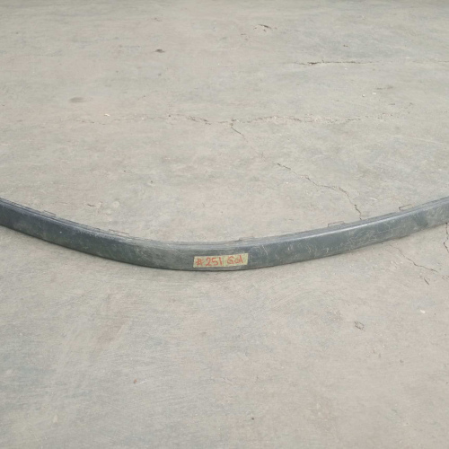 Platina Delantera Derecha Parachoque Volkswagen Gol 2001 / 2002 / 2003  #251