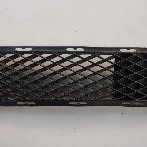 Rejilla Derecha Parachoque Delantero Volkswagen Gol Parati Saveiro 2002 / 2003 / 2004 / 2005  #1099