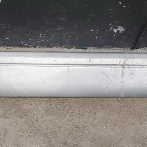 Moldura Platina Delantera Derecha Terios 2003 / 2004 / 2005 / 2006 / 2007  #990
