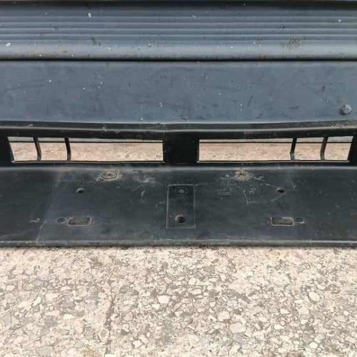 Porta Placa Parachoque Trasero Toyota Hilux 2012 / 2013 / 2014 / 2015 / 2016 / 2017 / 2018 / 2019 / 2020   #307PV