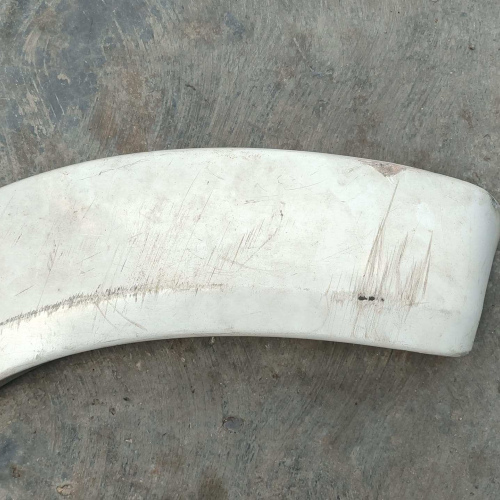 Buche Derecho Parachoque Delantero Toyota Hilux 2006 / 2007 / 2008 #1395