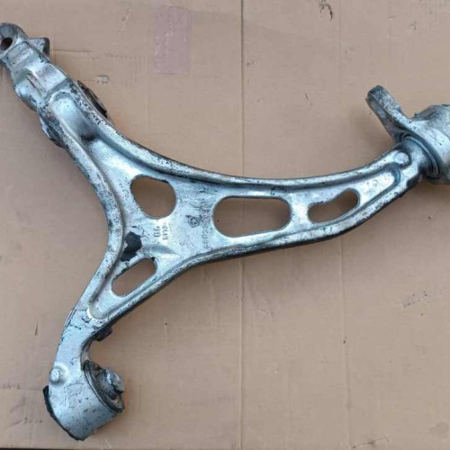 Meseta Delantera Inferior Izquierda  Jeep Grand Cherokee 2011 / 2012 / 2013 / 2014 / 2015   #471