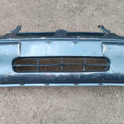 Parachoque Delantero Chevrolet Corsa 1996 / 1997 / 1998   #040