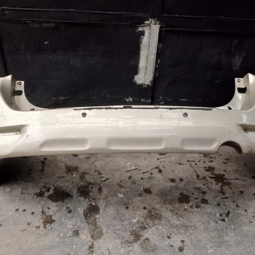 Parachoque Trasero Toyota Fortuner 2012 / 2013 / 2014 / 2015 #206