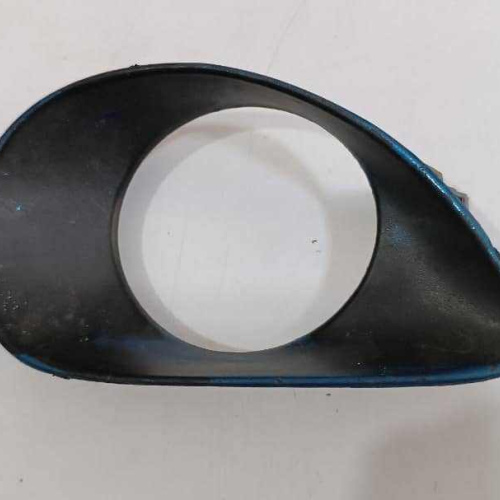 Tapa Faro Neblina Derecho Toyota Yaris Sport 2006 / 2007 / 2008  #035