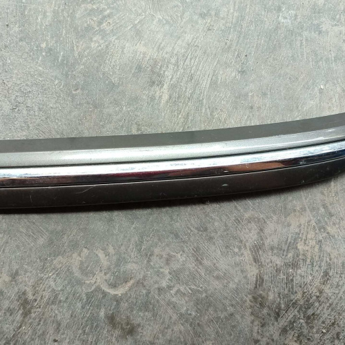 Platina Izquierda Marco Radiador Toyota Corolla 2012 / 2013 / 2014 #1475