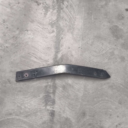 Base Izquierda Parachoque Delantero Chevrolet Optra Advance / Desing 2009 / 2010 / 2011 #092